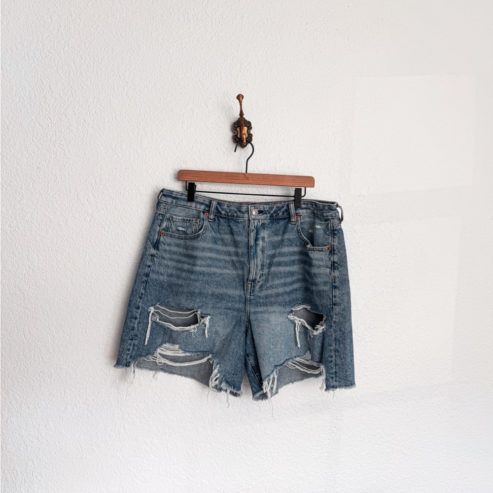American Eagle Outfitters Blue Distressed Jean Shorts